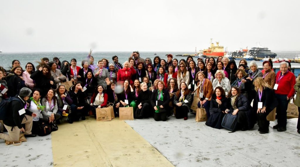 Indómitas periodistas y escritoras recorren la Patagonia&nbsp;Chilena